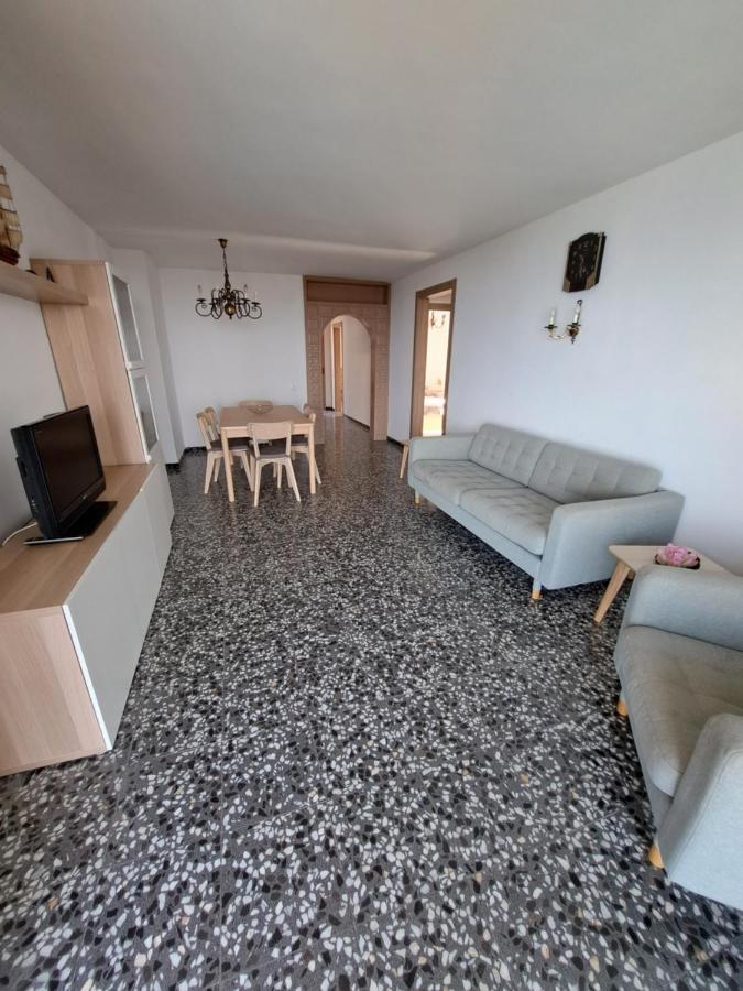 סאלו Gran Apartamento Vistas Mar מראה חיצוני תמונה